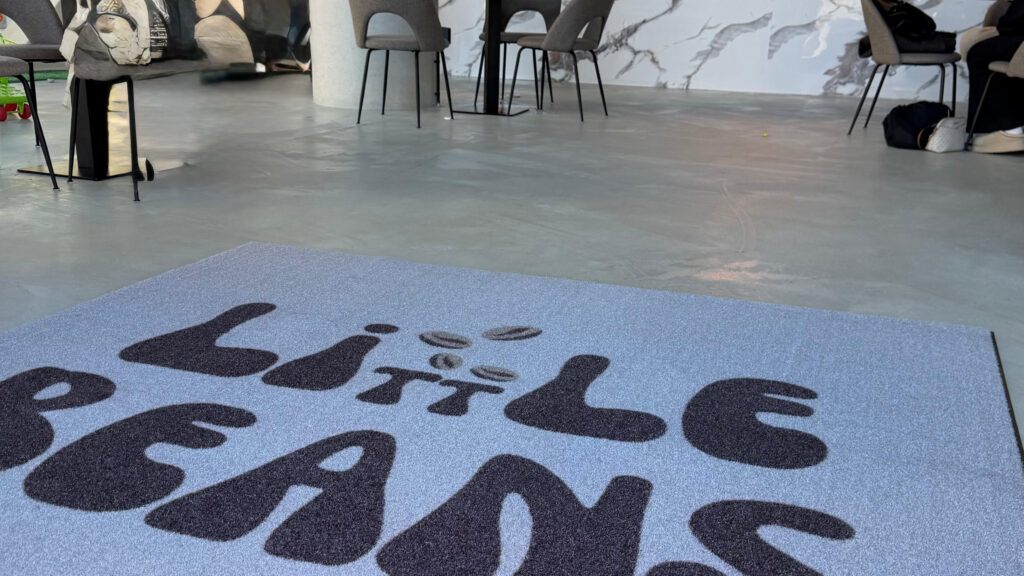 gallery logo mat 2